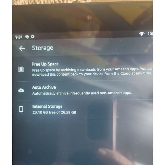 Kindle Fire HD 8 (8th generation) bundled with Case - Picture 5 of 7